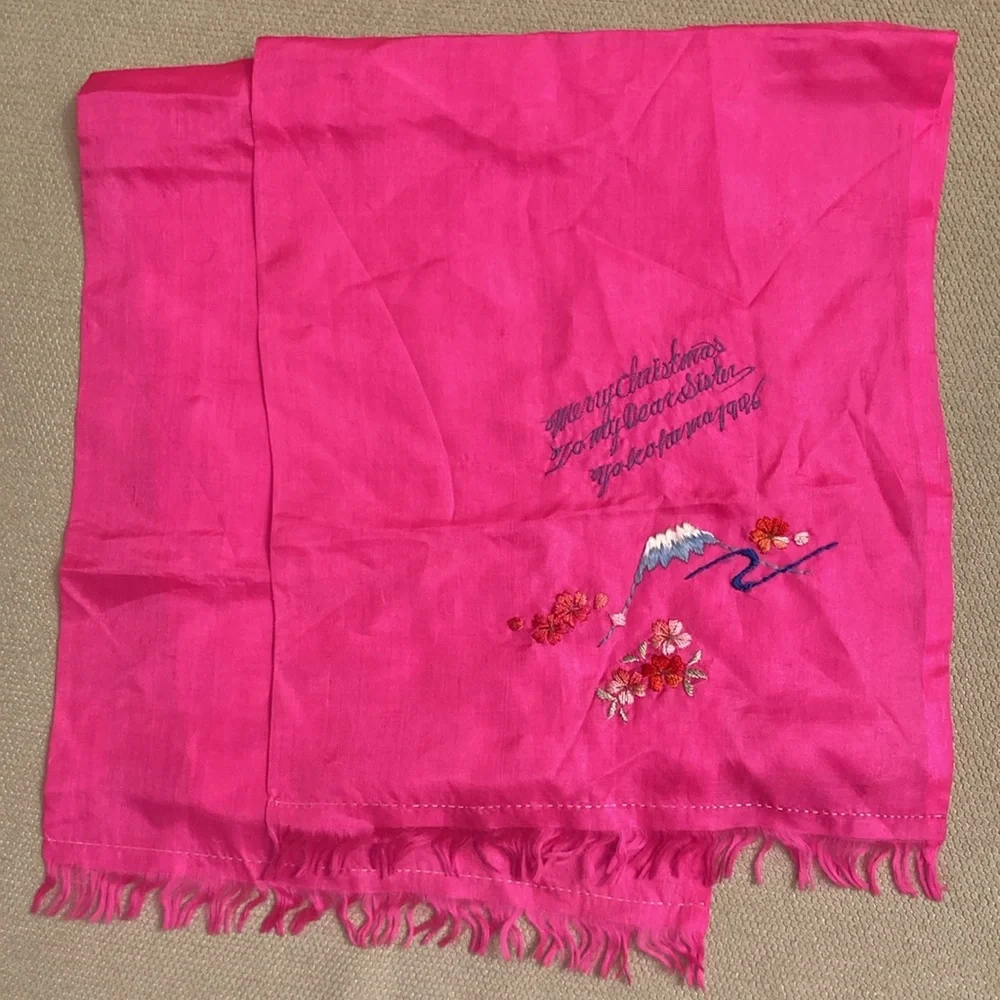 Vintage bright pink
